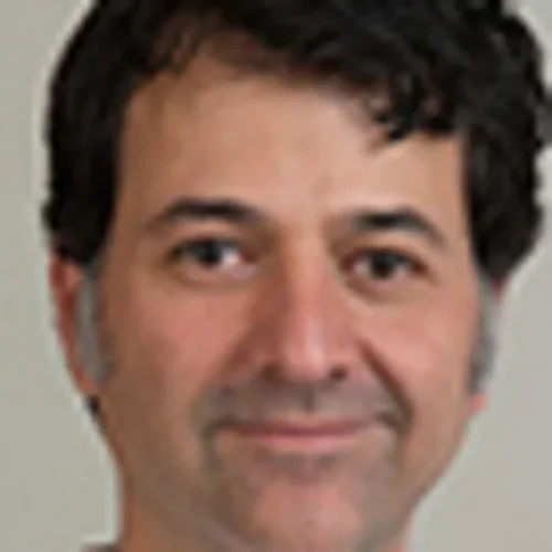 Headshot of Daniel Cruz, PhD